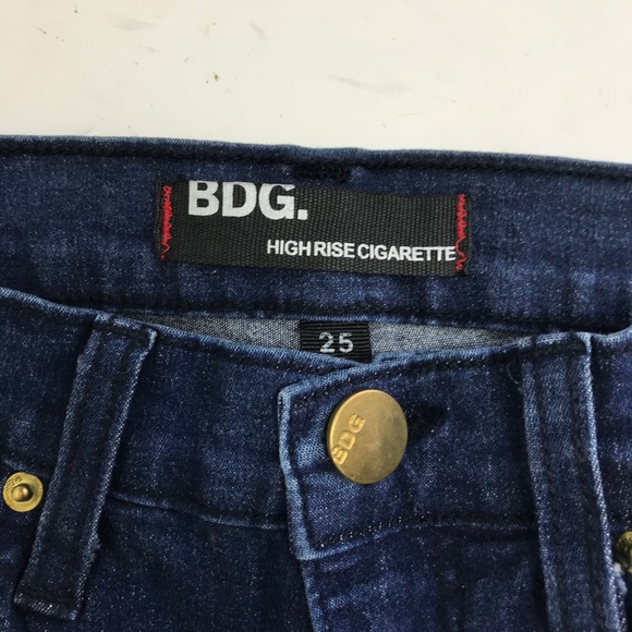 🆕BDG. High Rise Cigarette Jeans - Picture 5 of 7